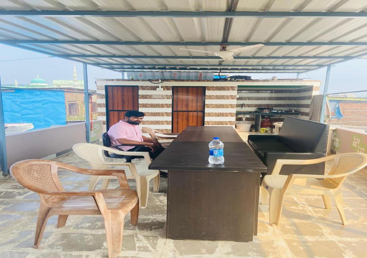 Jai Shree Shyam Dormitory - Mumbai — Photos 1